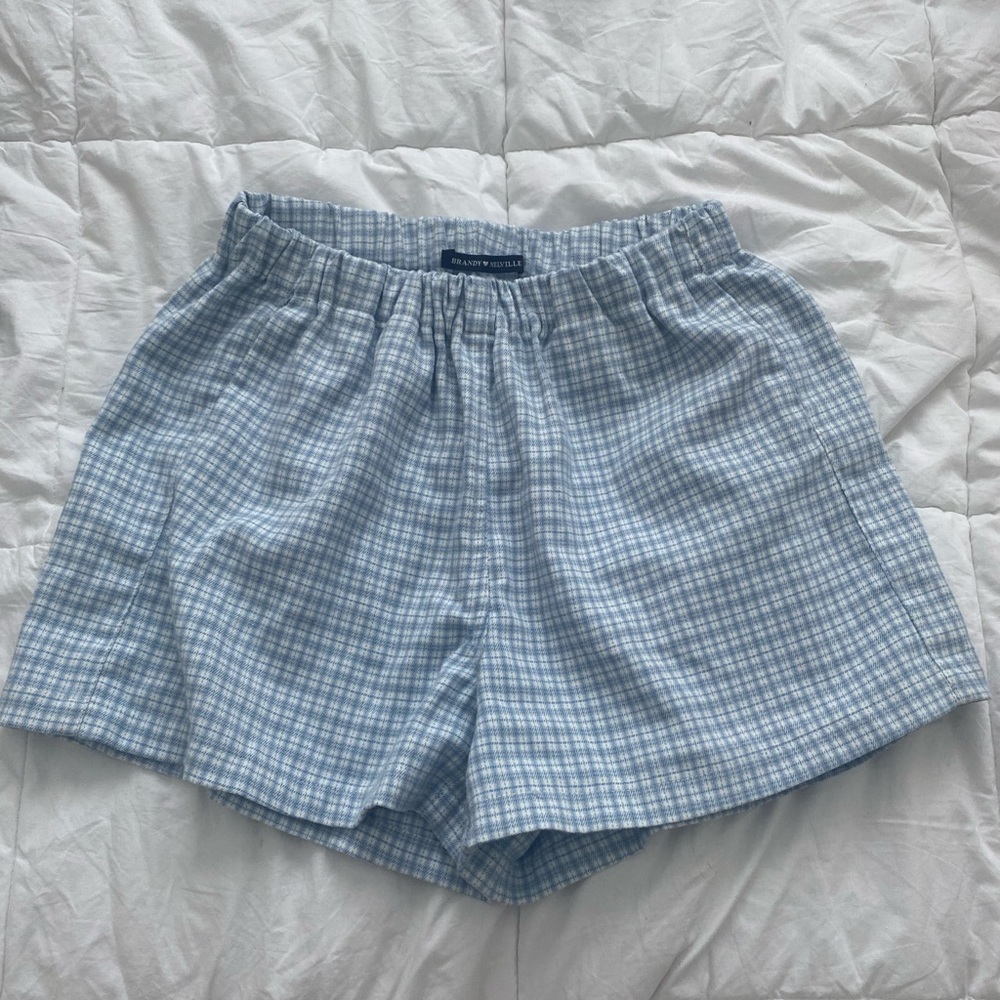 Brandy Melville shorts!